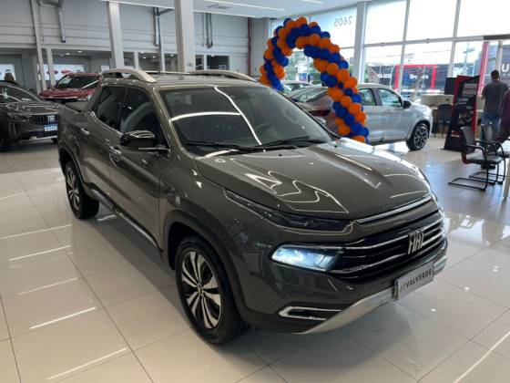 FIAT TORO 2.0 16V TURBO DIESEL VOLCANO 4WD AT9 FIAT TORO 2.0 16V TURBO DIESEL VOLCANO 4WD AT9